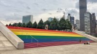 NYC Pride Month Treppen im Four Freedoms Park