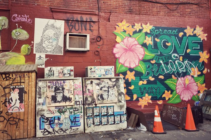 Spread Love it's the Brooklyn Way Streetart